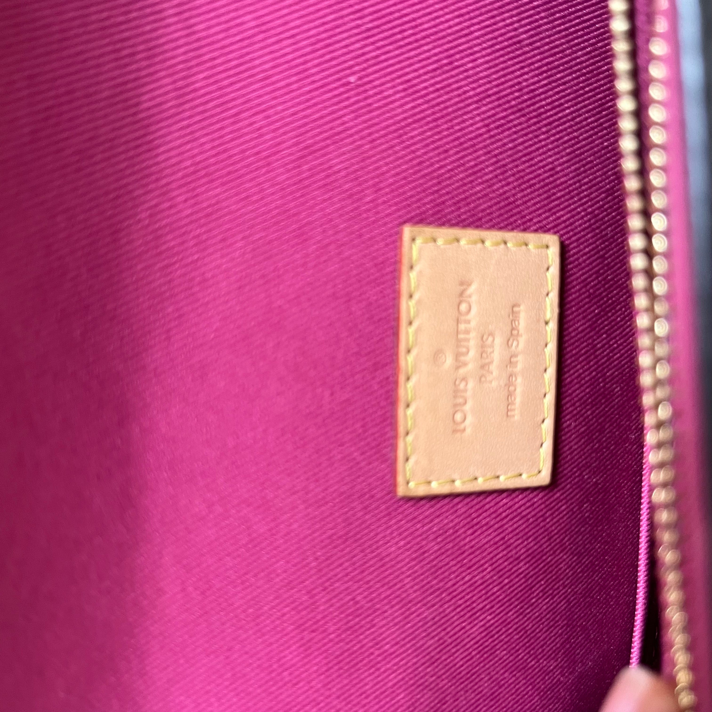 Louis Vuitton Cluny BB